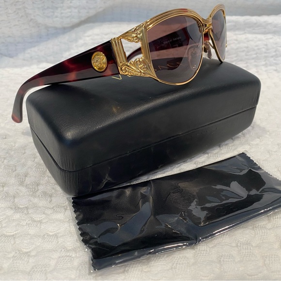 Vintage Versace Sunglasses main image 4